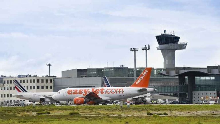 مطار بوردو ميرينياك Bordeaux–Mérignac Airport