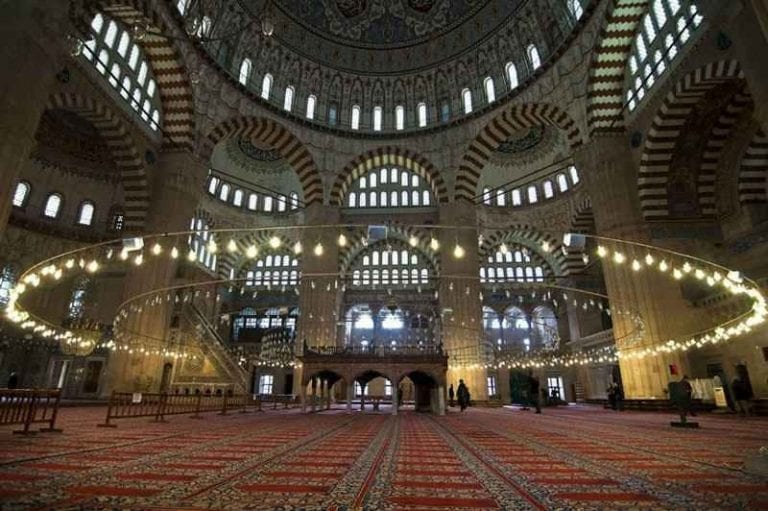 5- مسجد سليمية :