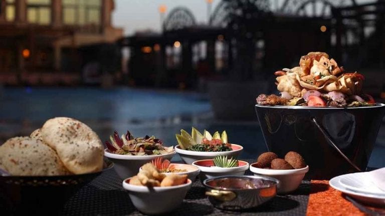 مقاهي ومطاعم القاهرة - أماكن سهر عائلية في القاهرة
