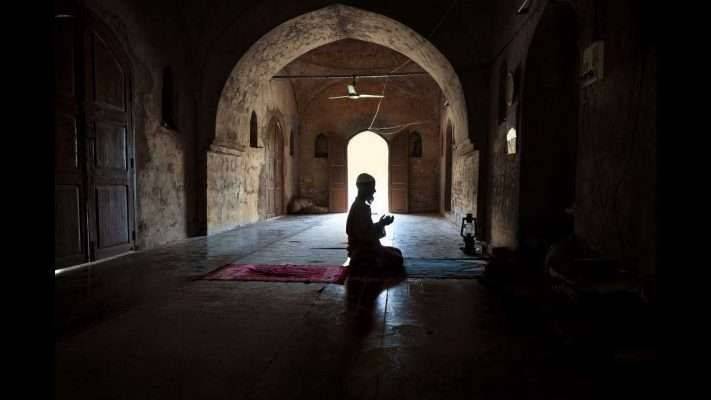 مكانة الصلاة في الإسلام - أهمية الصلاة وفضلها ومكانتها