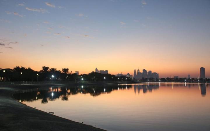 معلومات عن حديقة بحيرة البرشاء دبي