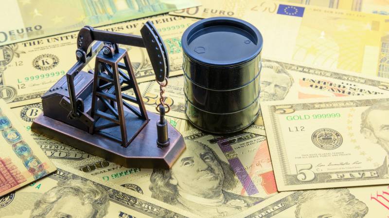 كيف استثمر في النفط