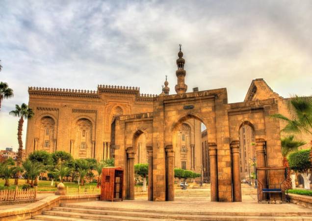 معلومات عن مسجد الرفاعي في القاهرة