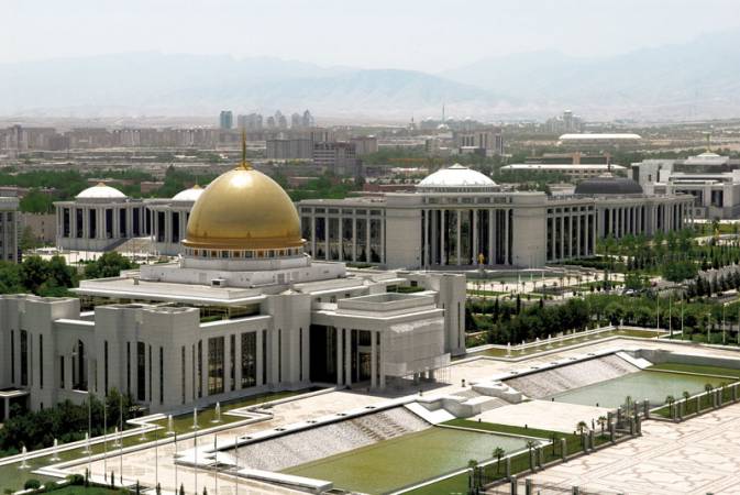 عاصمة تركمانستان