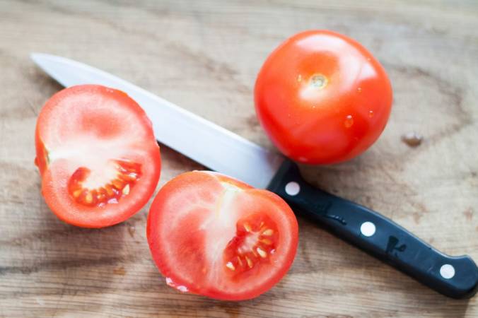 الطماطم كم سعرة حرارية