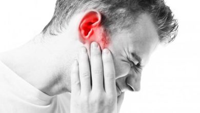 أعراض التهاب الأذن اليمنى