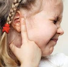 علاج الم الأذن عند الأطفال